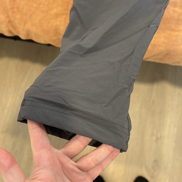 SOLD 2/20$ Wind River No Fly Pant Sz 2 - Picture 5 of 7